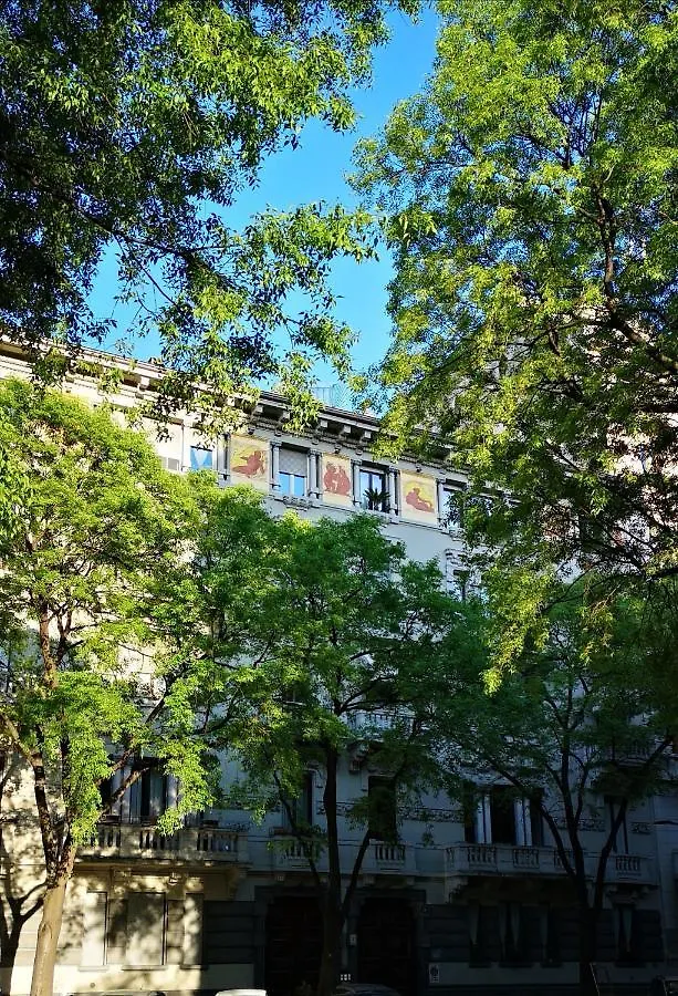Bed & Breakfast Suite And The City Milan B&B